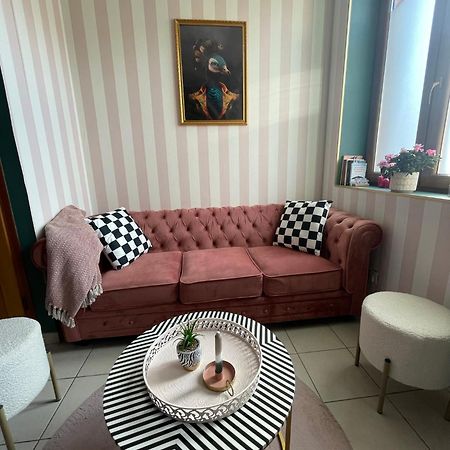 Maison Spacieuse Jacuzzi Wifi Netflix Quiévrechain Exterior foto