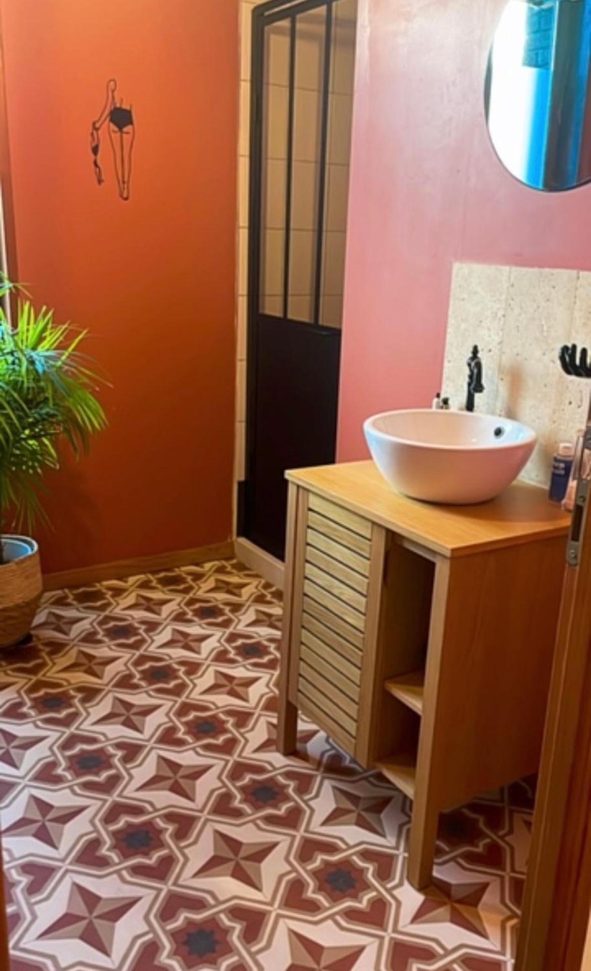 Maison Spacieuse Jacuzzi Wifi Netflix Quiévrechain Exterior foto
